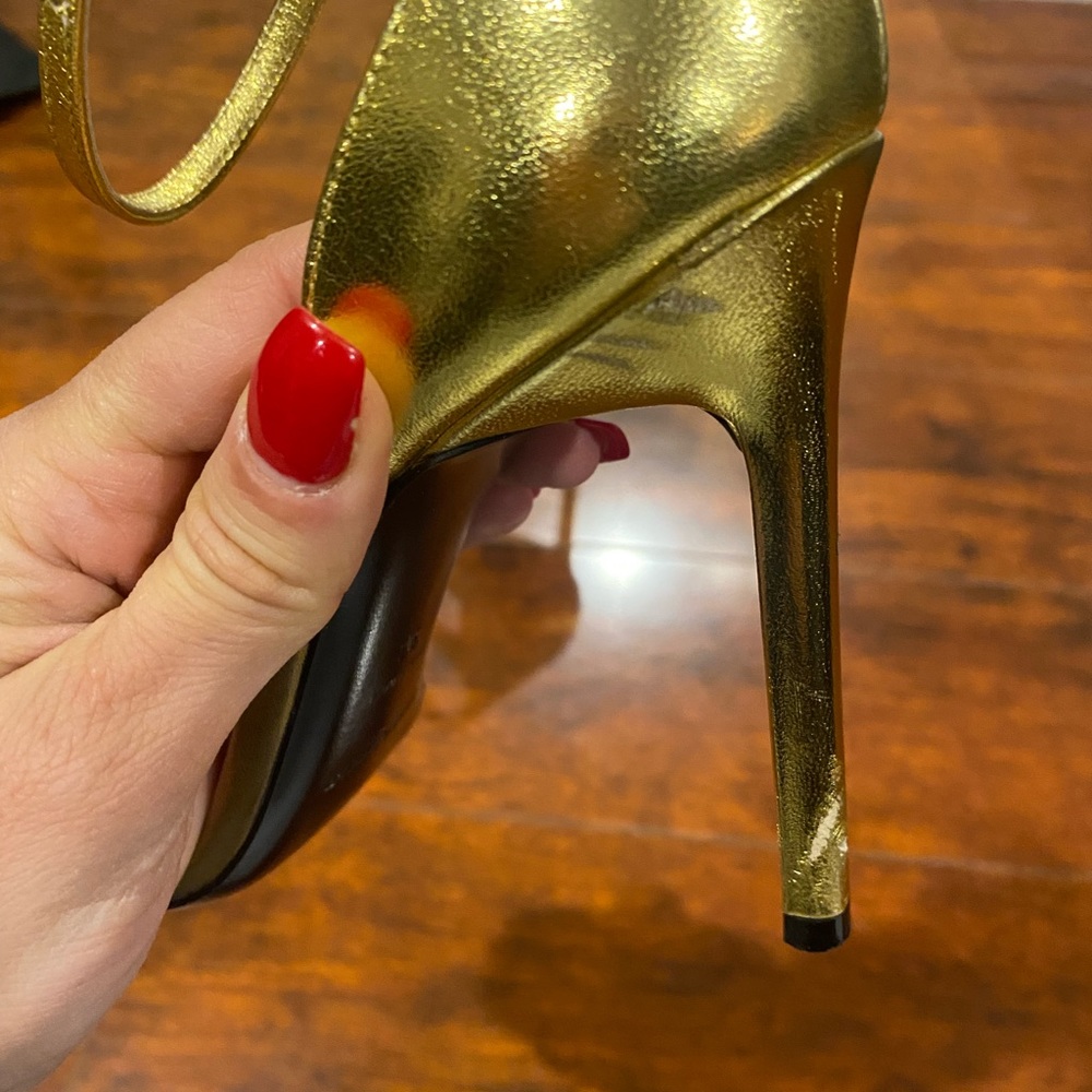 SAINT LAURENT
Amber 105 Sandals - Picture 5 of 7